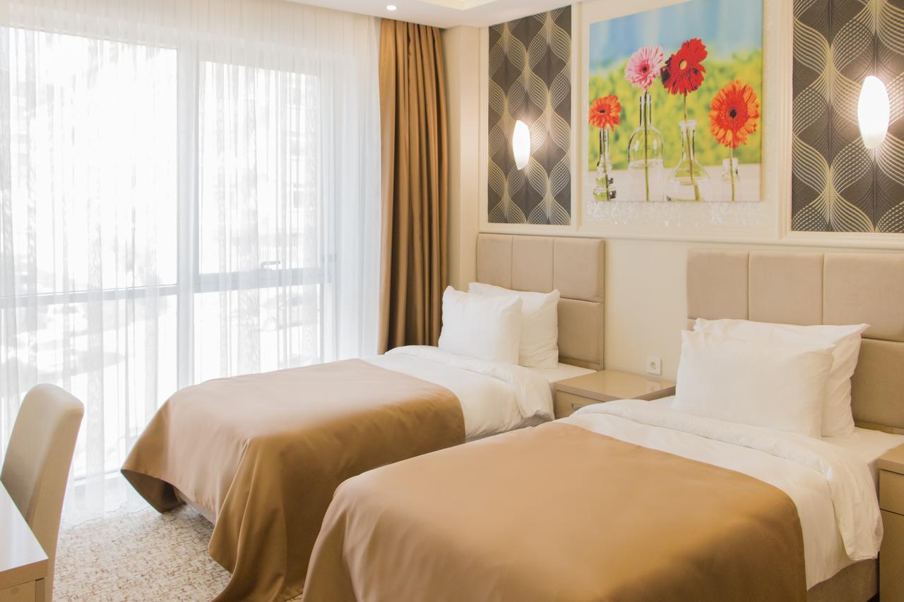 Goldhan Hotel